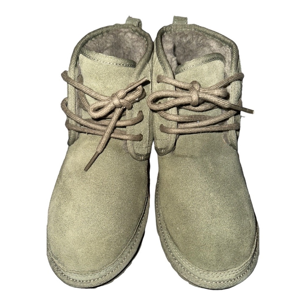 Uggs - image 1